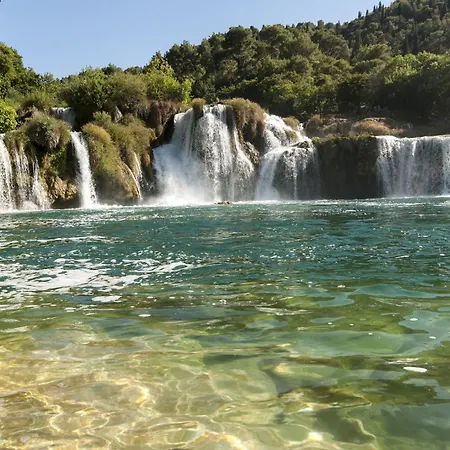 In - Sibenik Riviera 35598 Apartamento Primošten